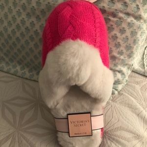 NWT Victoria’s Secret Slippers